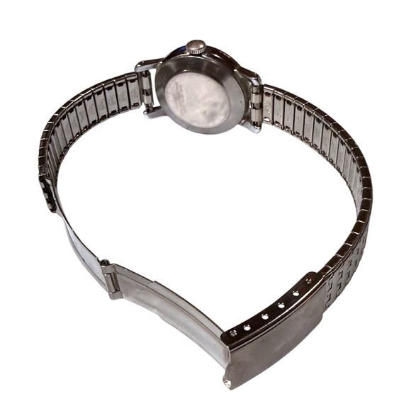 VTG Timex Casual Watch Womens Stainless Fold Over Clasp Bracelet Manual RUNS main image 4